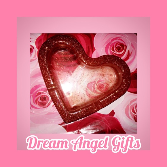 Heart ashtray - Picture 1 of 1